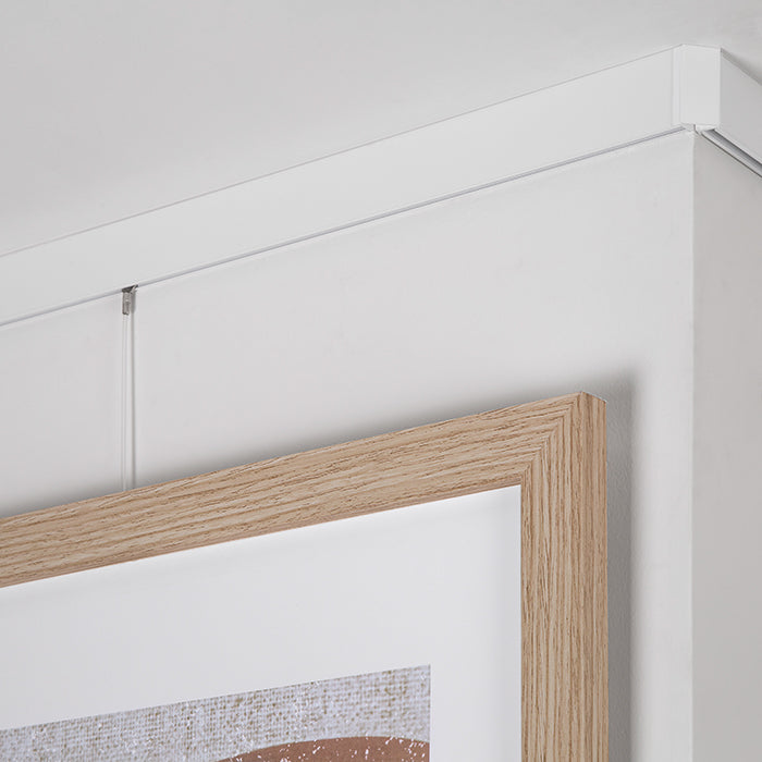 STAS Cliprail Max, riel para colgar cuadros, diseño que fusiona riel, techo y pared.